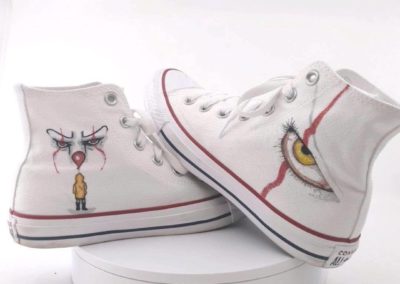 Converse ça le clown